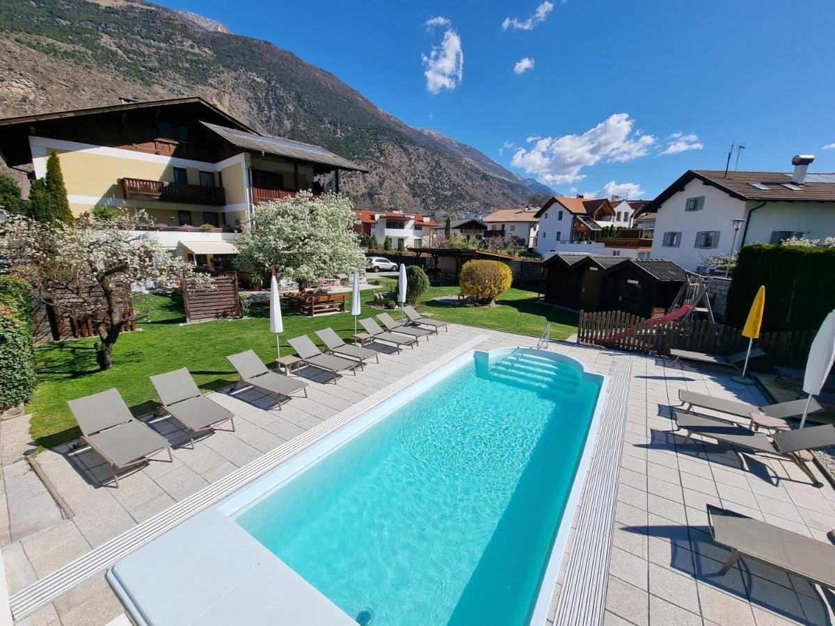 Pension Sattlerenglhof Лачес Экстерьер фото