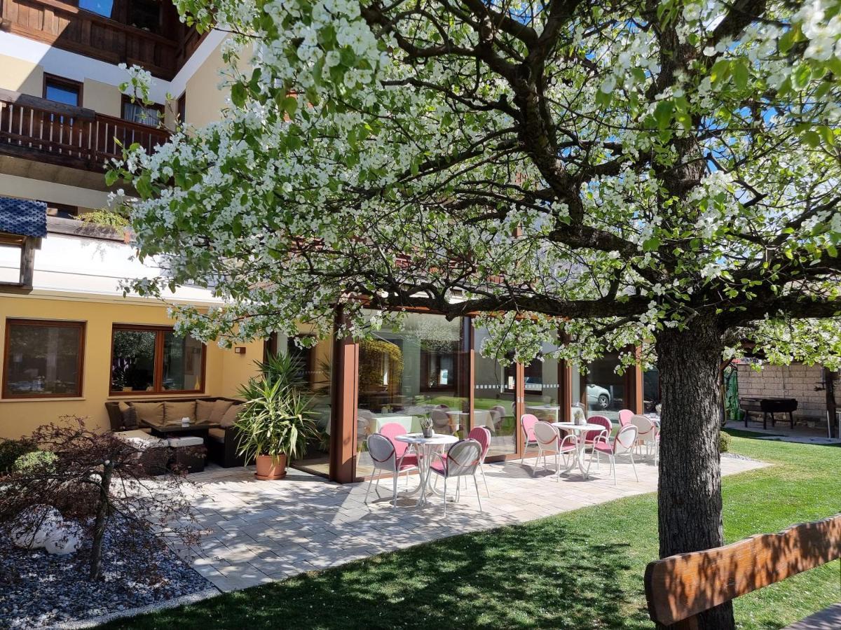 Pension Sattlerenglhof Лачес Экстерьер фото